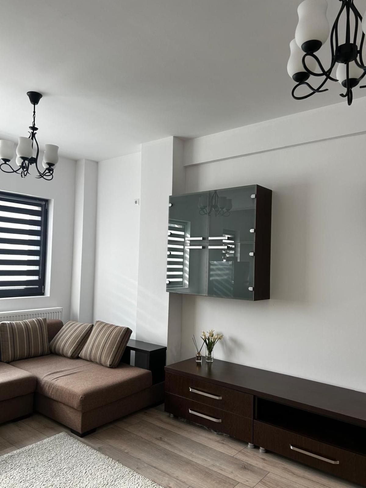 K&K Apartements Craiova Kültér fotó